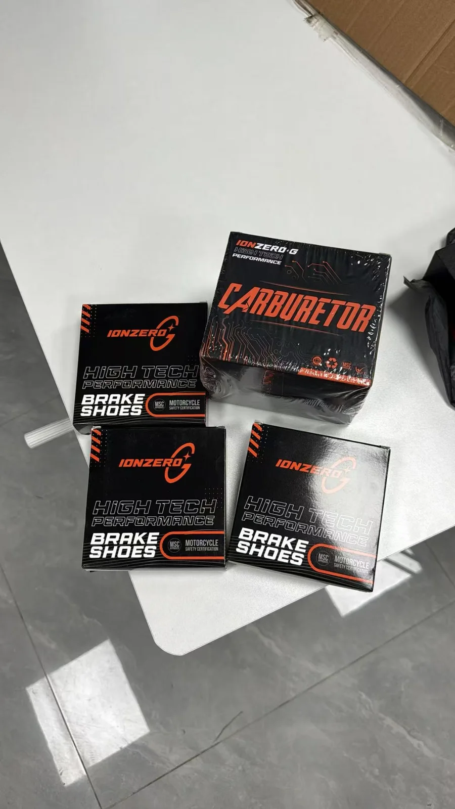 Cajas IONZERO G de brake shoes y carburador